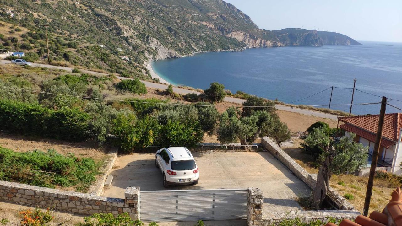 Villa With Aegean Views Akhladheri Exterior photo